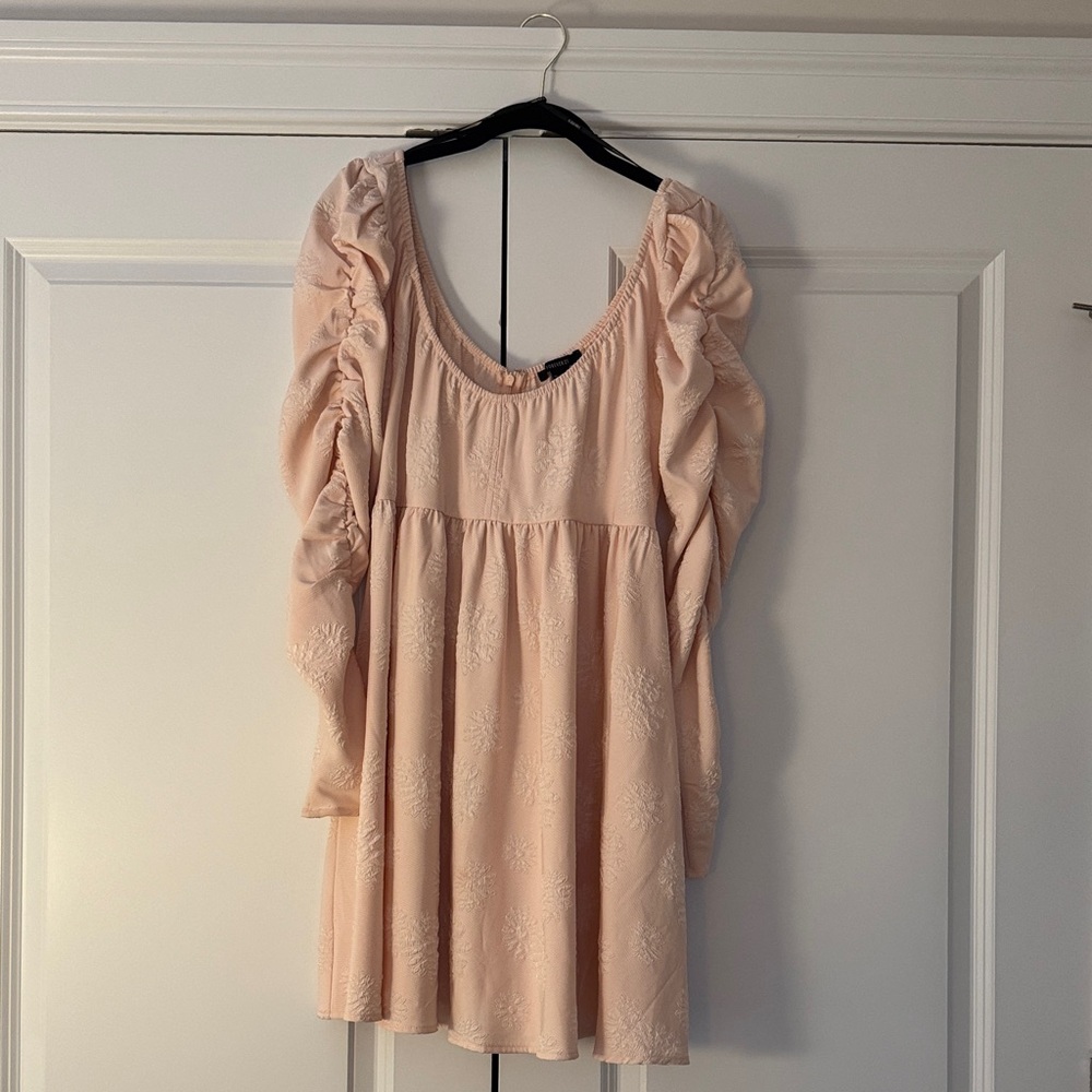 Forever 21 Peach Long Sleeve Dress